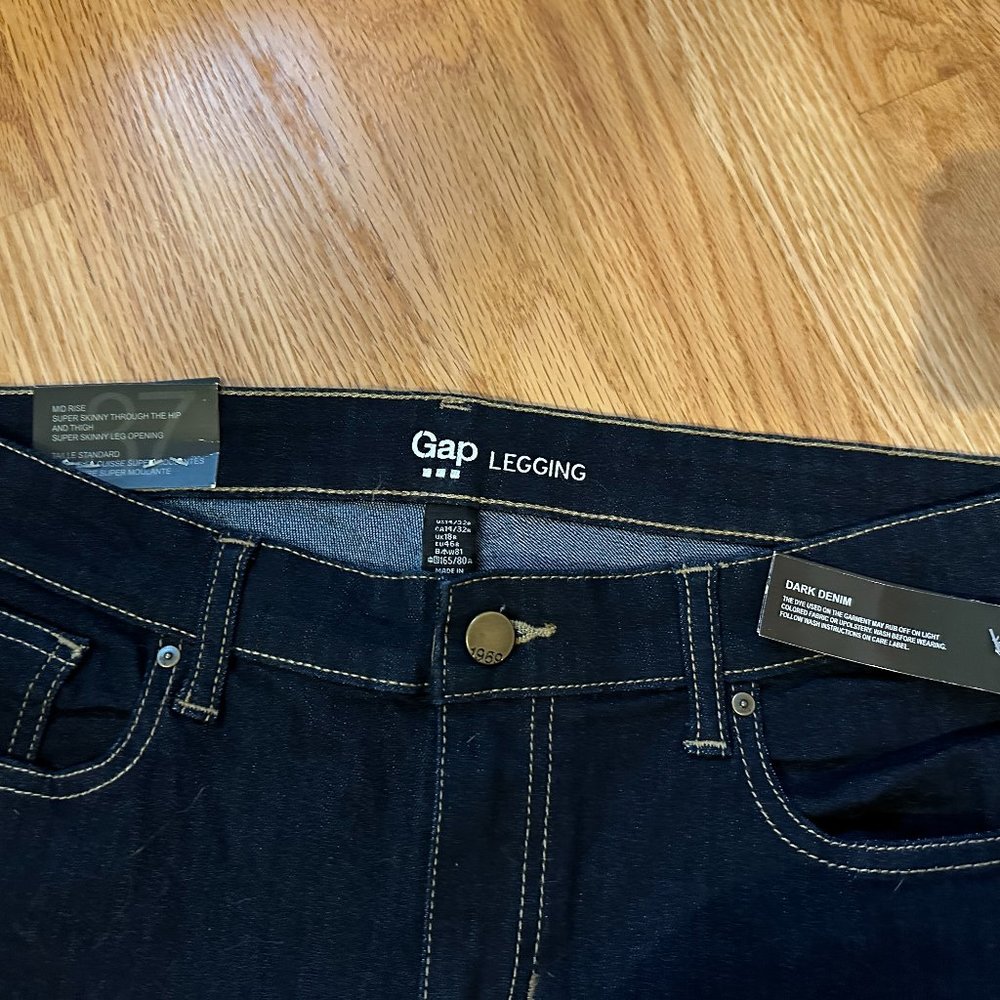 NWT Women's GAP Jean Leggings